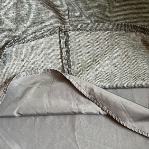 Limited Gray Wool Skirt - Picture 4 of 4